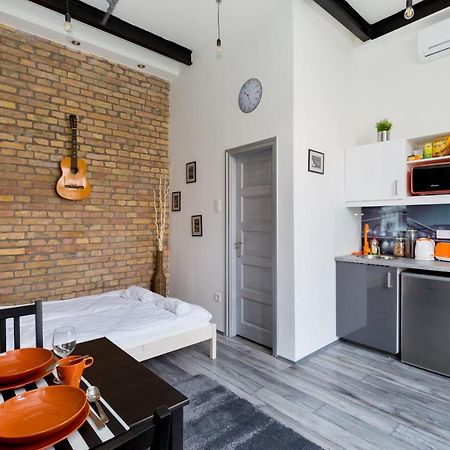 K10 A Kazinczy Apartment Budapeşte Dış mekan fotoğraf